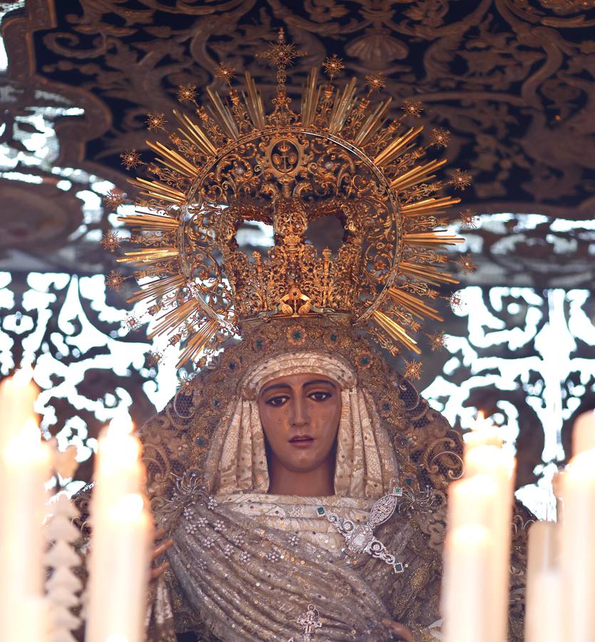 Traslado de la Esperanza de Triana a la Catedral