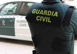 Un hombre muere atropellado por un camión en Olivares