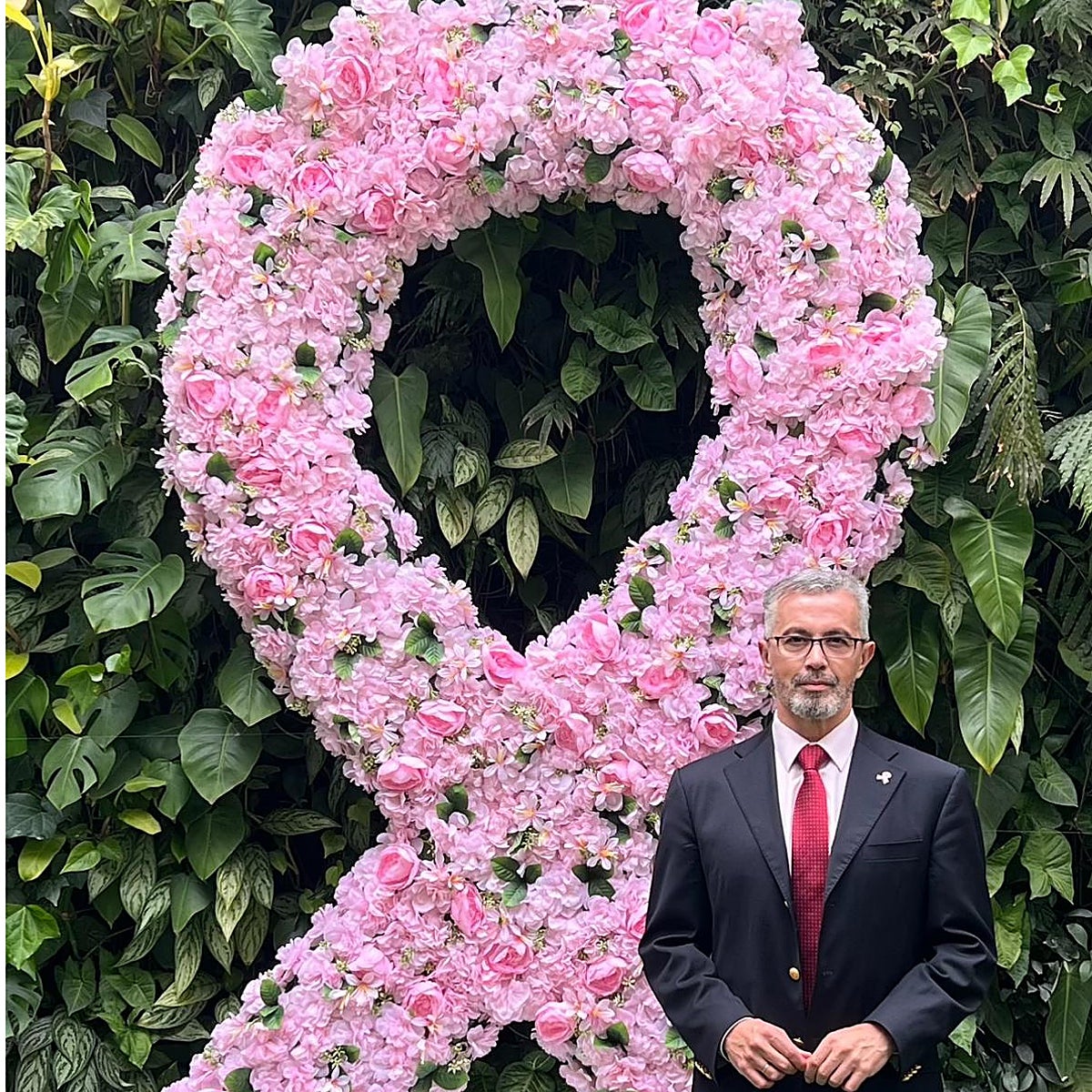 El oncólogo médico Manuel Ruiz Borrego, investigador principal de este fármaco en el Hospital Virgen del Rocío de Sevilla