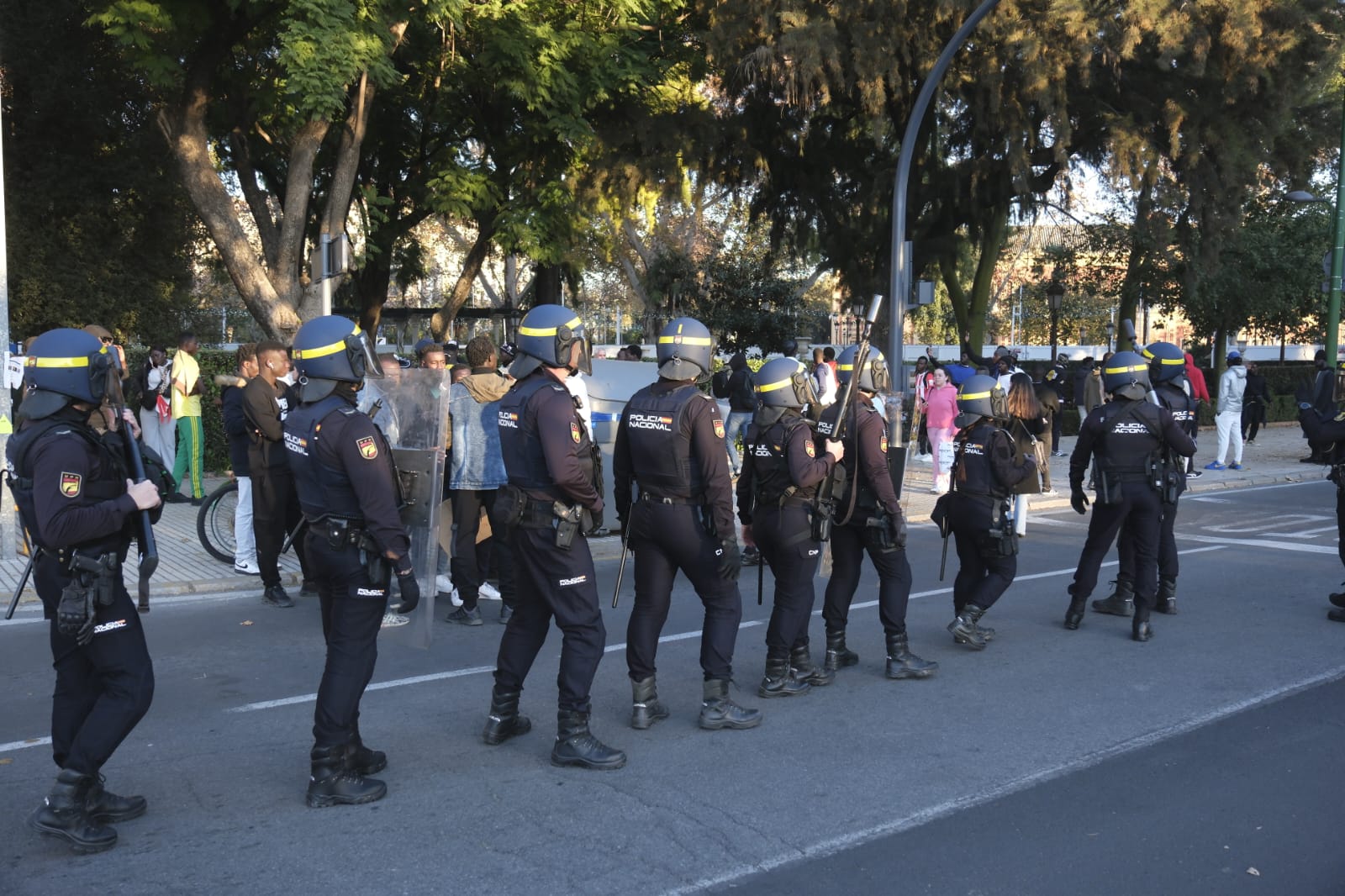 Manifestación por la muerte del mantero fallecido este domingo tras caer al río 