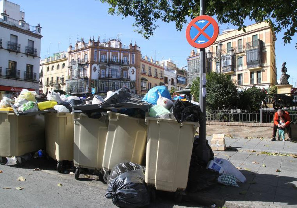 La recogida de basuras en Nochevieja se hará desde las 14 horas