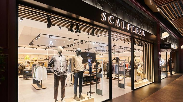 La tienda de Scalpers en el Fashion Outlet de Sevilla