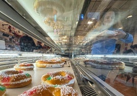 El roscón de Reyes también se adelanta y desborda a las pastelerías que reciben pedidos para tenerlos antes