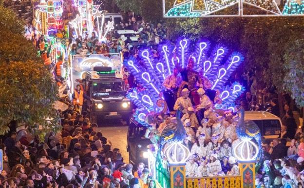 Los mejores lugares para ver la Cabalgata de Reyes Magos de Sevilla 2025