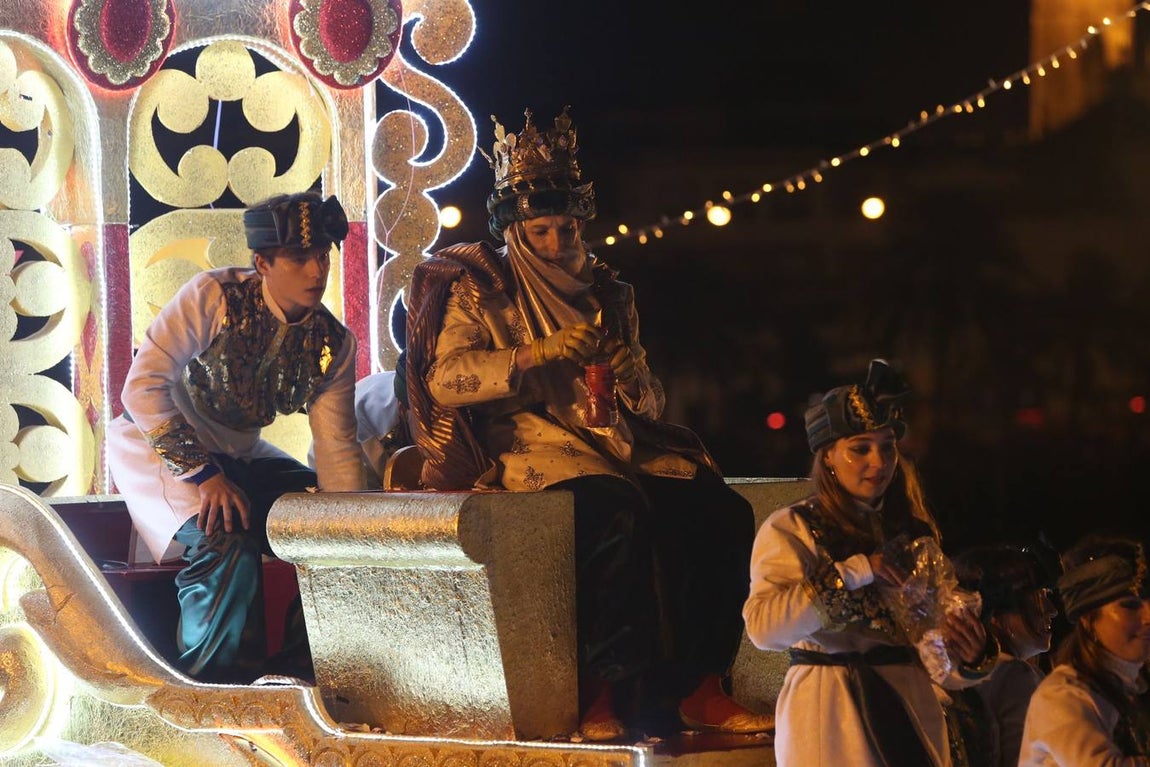 Cabalgata de los Reyes Magos a su paso por Triana