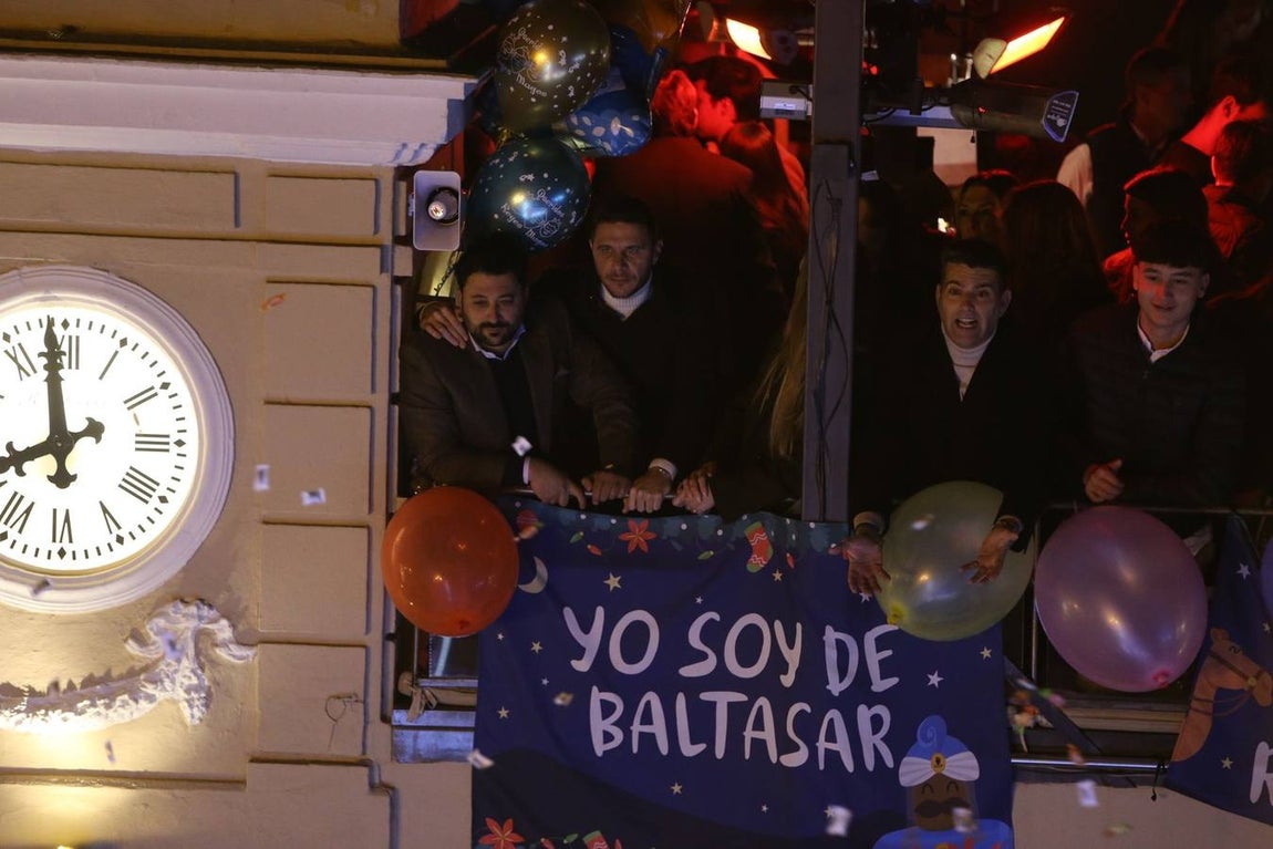 Cabalgata de los Reyes Magos a su paso por Triana