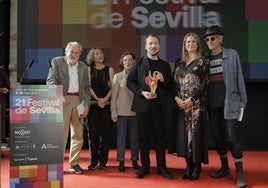 'Flow' y 'Emilia Pérez', dos películas que destacaron en el Festival de Cine de Sevilla, triunfan en los Globos de Oro