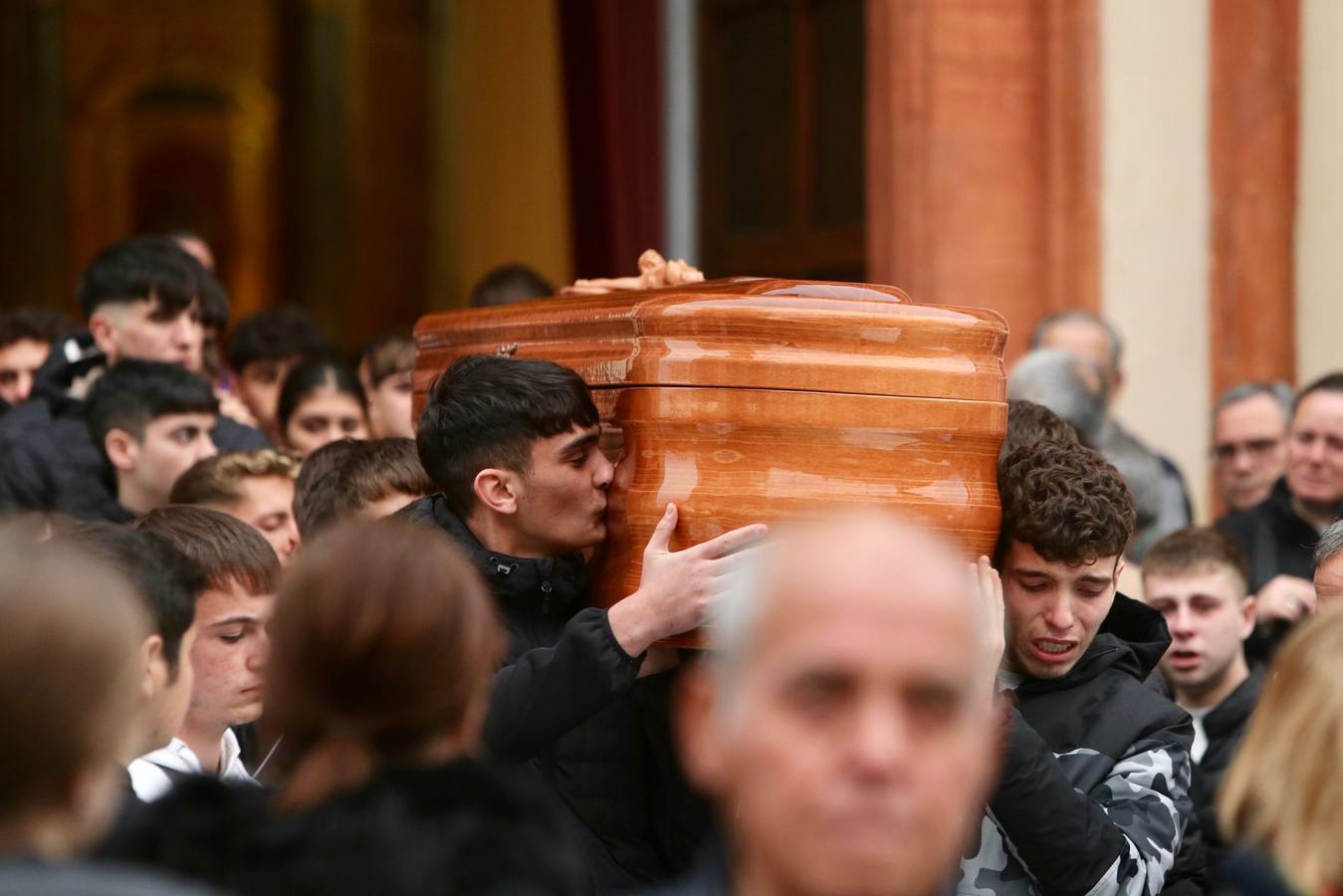 Funeral del joven Aarón asesinado en Gerena