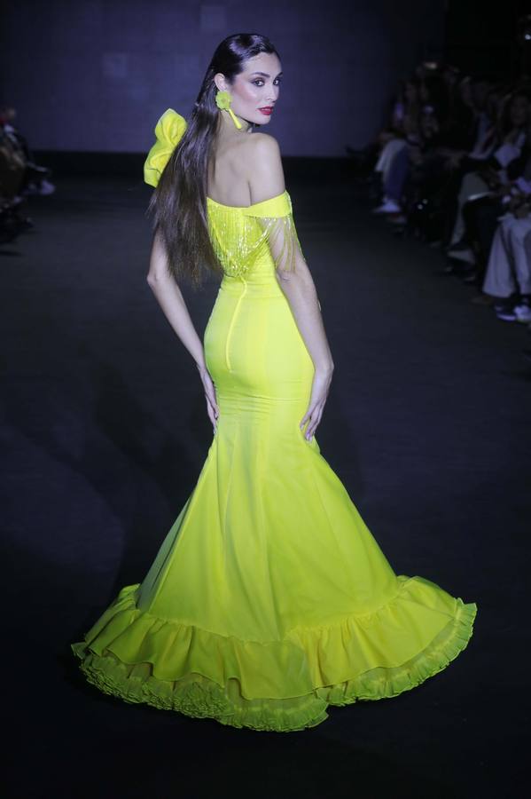 El primer desfile de Nazaret Gavira como profesional fue muy aplaudido