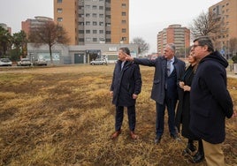 Los vecinos de los Jardines de Hércules de Sevilla, en contra del nuevo parque de Lipasam junto a sus viviendas