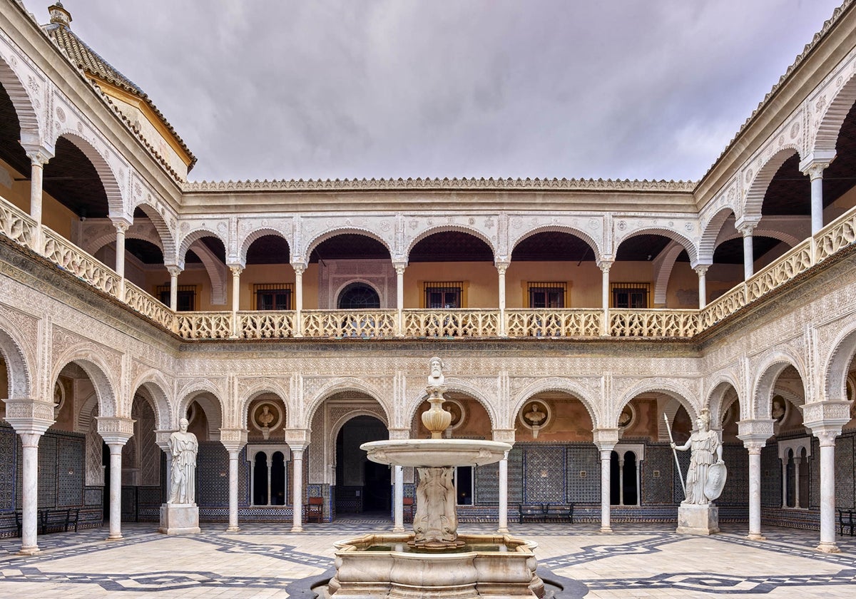 Patio principal de la Casa Pilatos, una de las localizaciones para el rodaje de la tercera temporada de The Walking Dead en Sevilla