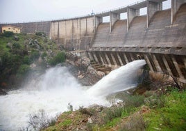 El pantano de Melonares ha desembalsado el agua que consume Sevilla en 18 días