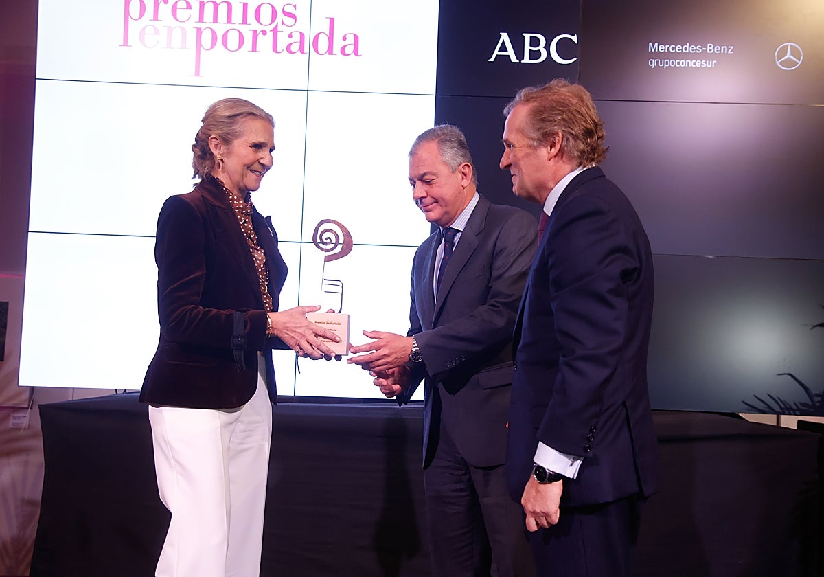 La Infanta Doña Elena de Borbón y Grecia, José Luis Sanz e Ignacio Ybarra