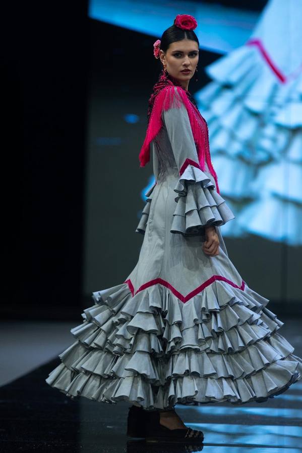 La firma Miabril presenta a una mujer muy flamenca en el Simof 2025