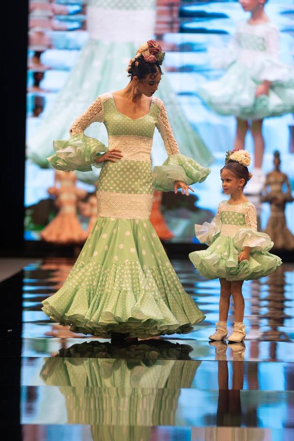 Sara de Benítez mostró en Simof cómo deben ser los trajes de flamenca con su colección 'Así'