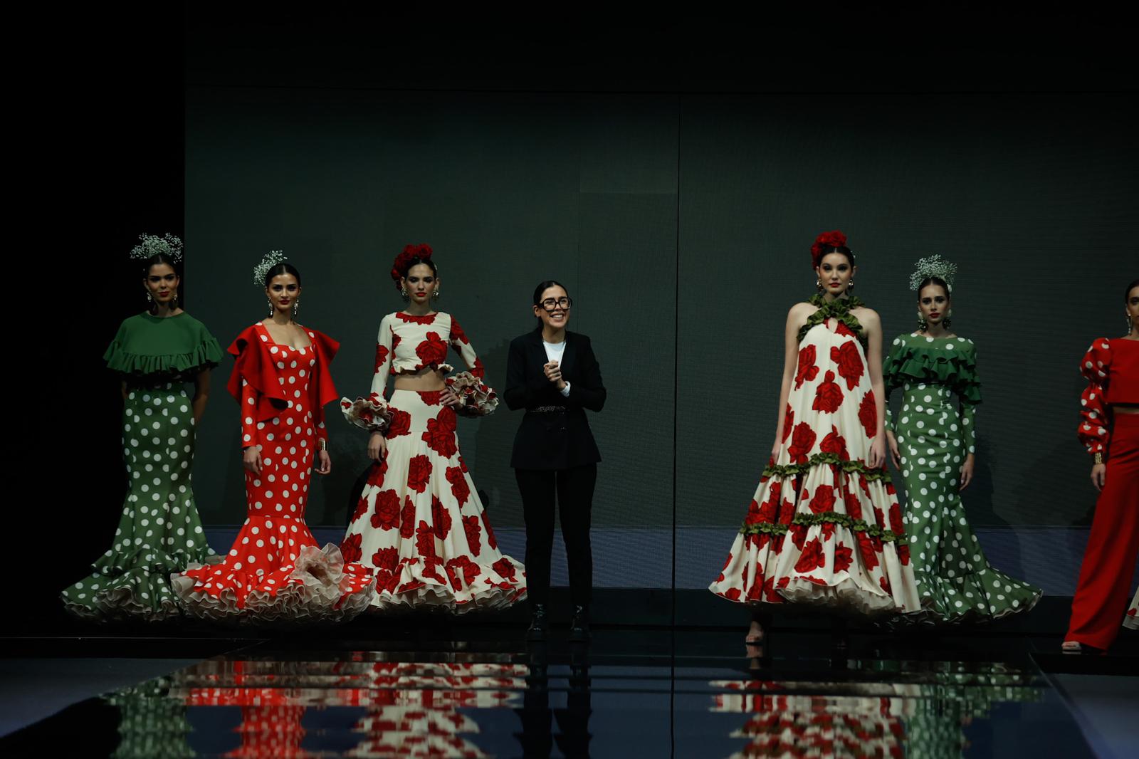 Detalle del desfile del Certamen de jóvenes diseñadores en SIMOF 2025