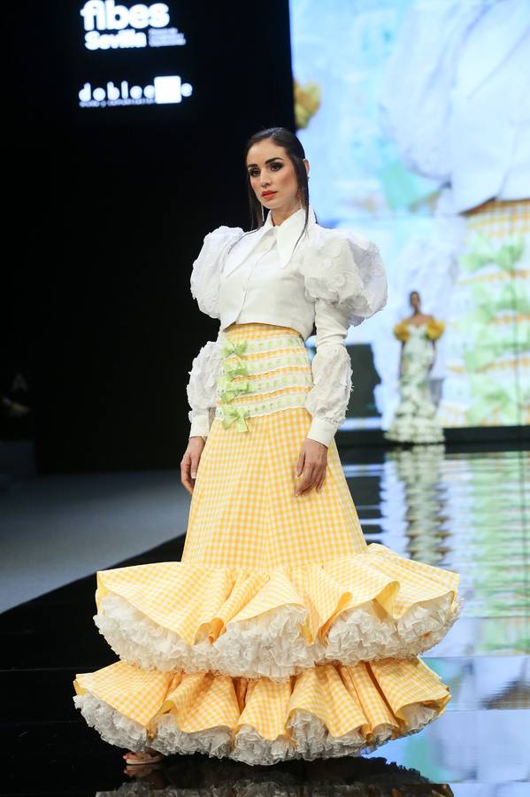 Detalles del desfile del diseñador José Raposo en SIMOF 2025