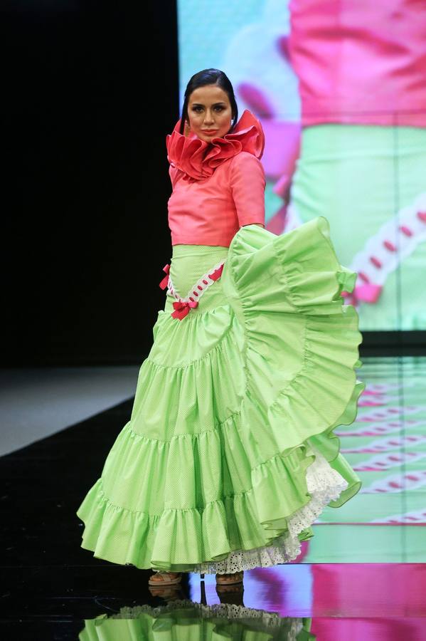 Detalles del desfile del diseñador José Raposo en SIMOF 2025