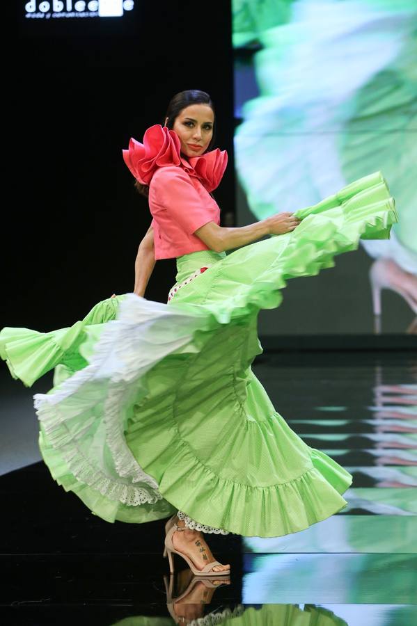 Detalles del desfile del diseñador José Raposo en SIMOF 2025