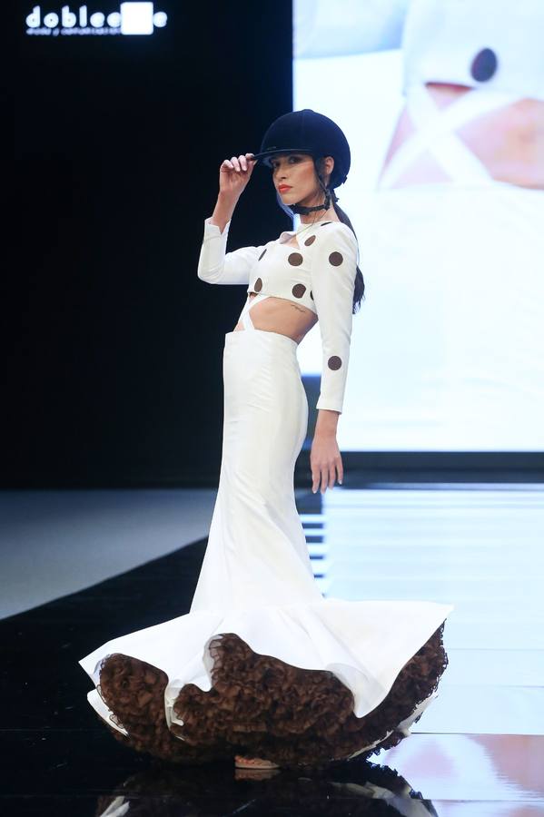 Detalles del desfile del diseñador José Raposo en SIMOF 2025