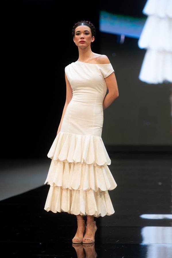 Detalles del desfile del diseñador Luis Fernández en SIMOF 2025