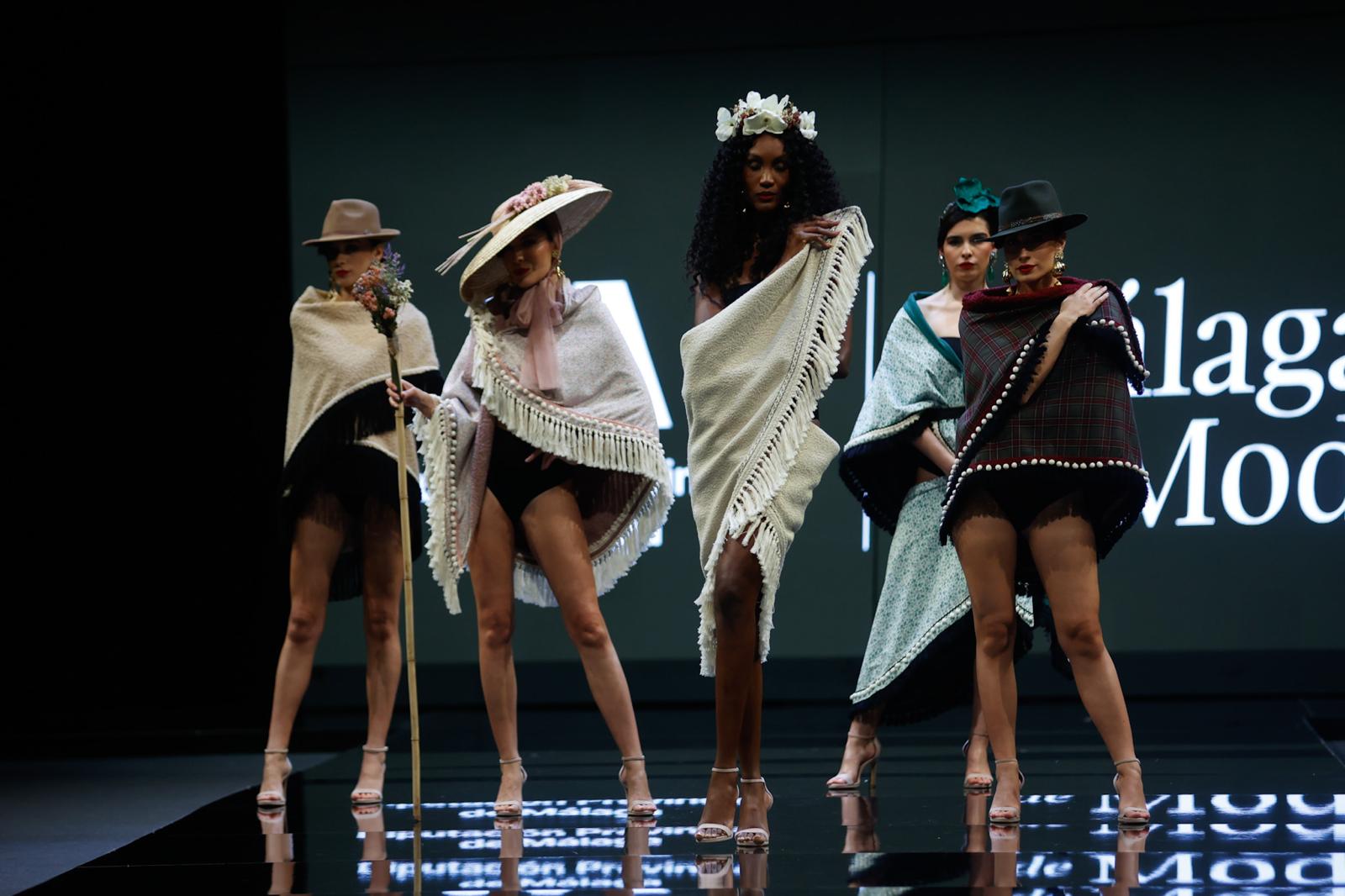 Detalle del desfile del Málaga de Moda en SIMOF 2025
