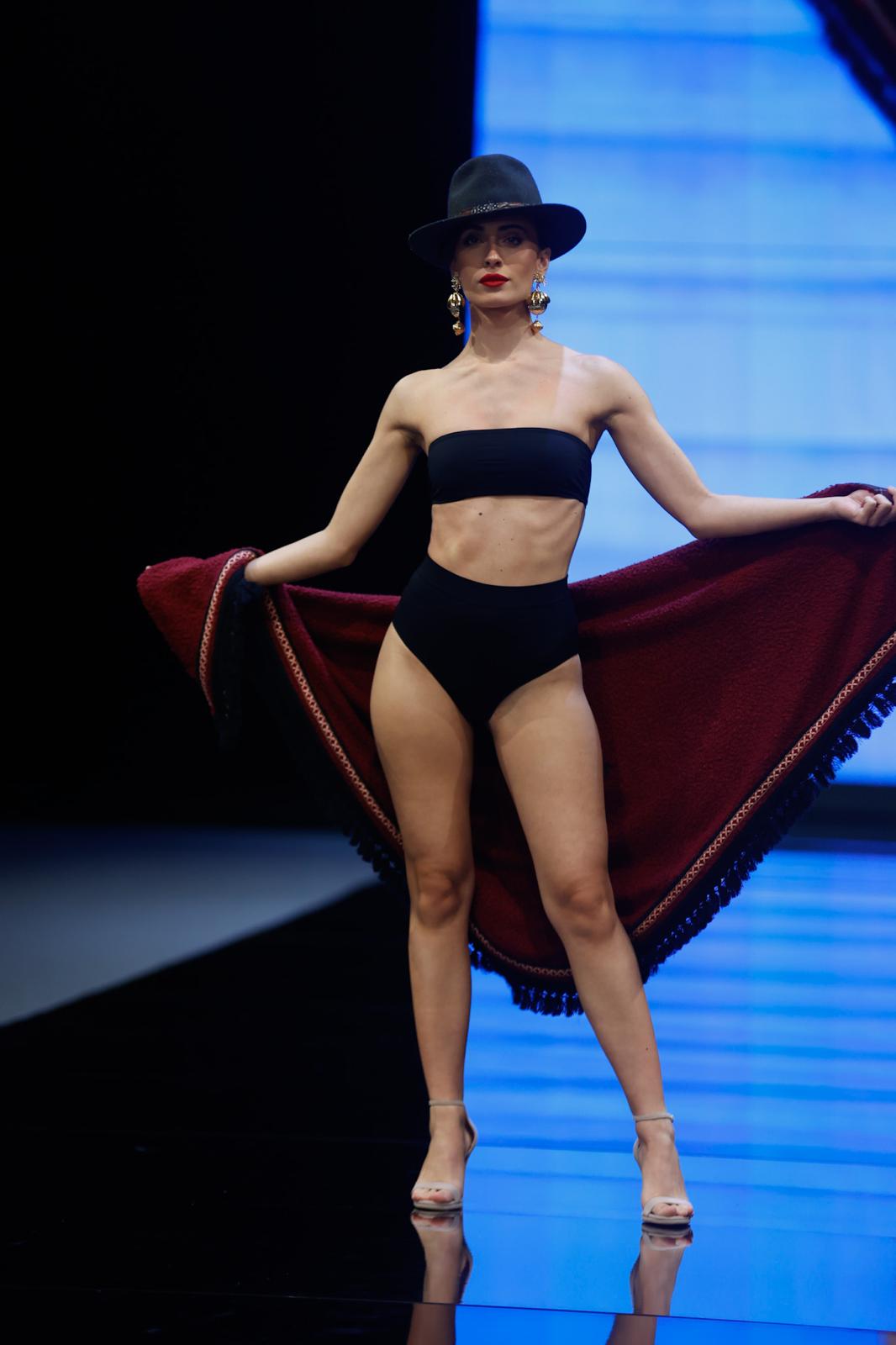 Detalle del desfile del Málaga de Moda en SIMOF 2025