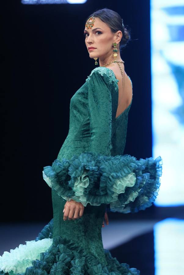 Desfile de Sergy & Tapiju en SIMOF 2025