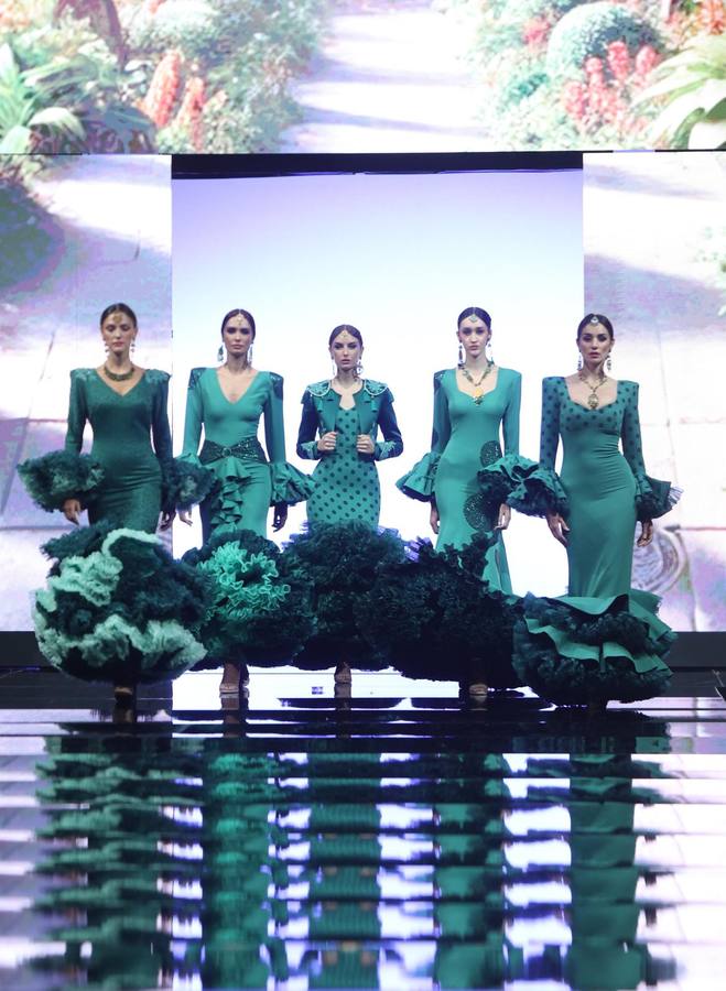 Desfile de Sergy & Tapiju en SIMOF 2025