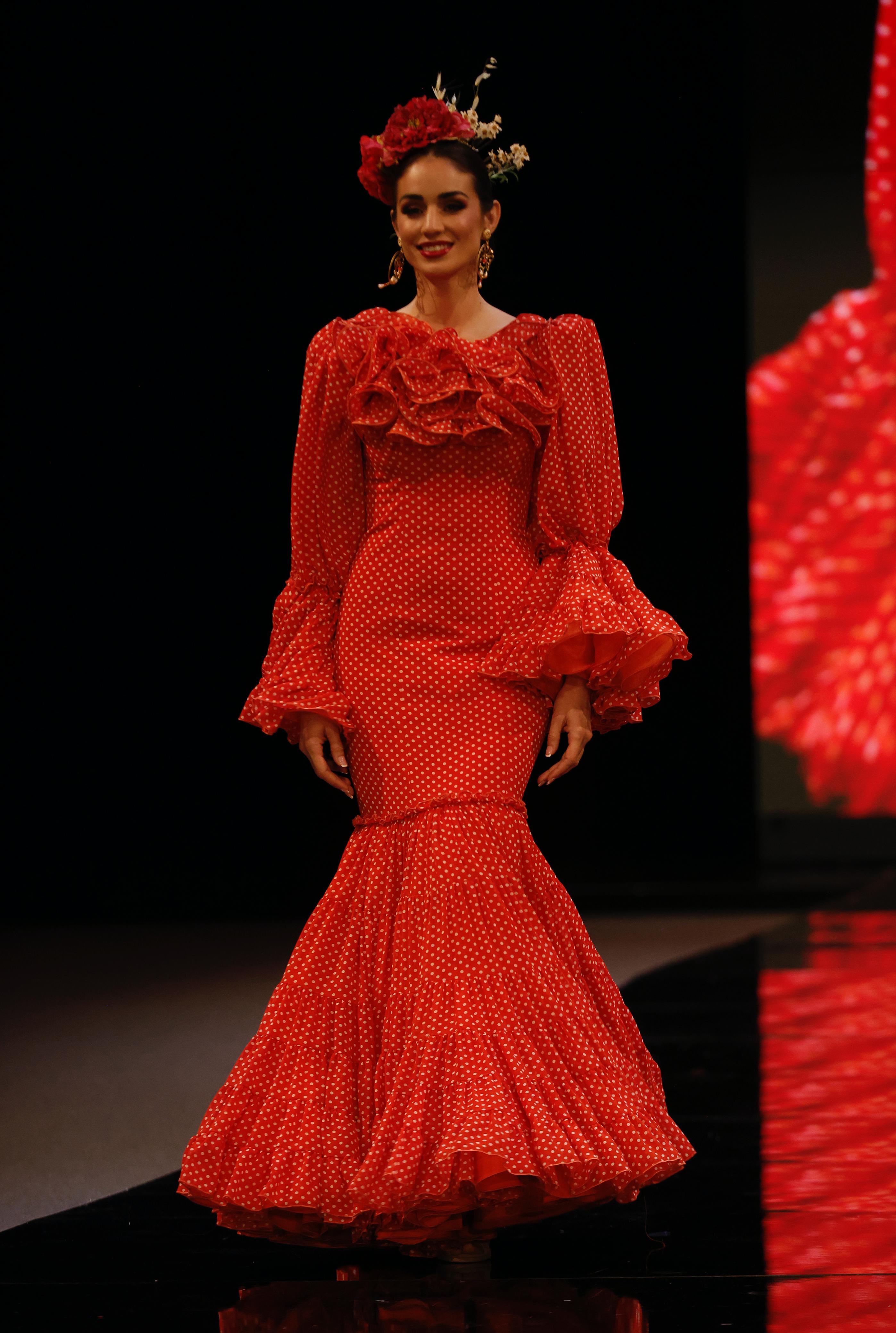 El desfile de Alejandro Andana y Yolanda Rivas en SIMOF 2025, en imágenes