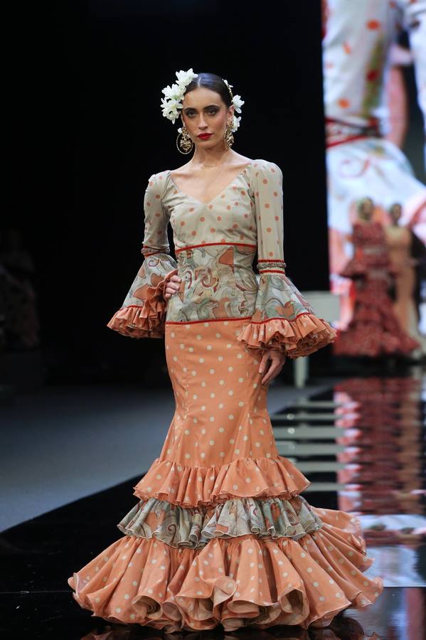 La colección es Sonibel hace un repaso a la historia de esta firma de moda flamenca