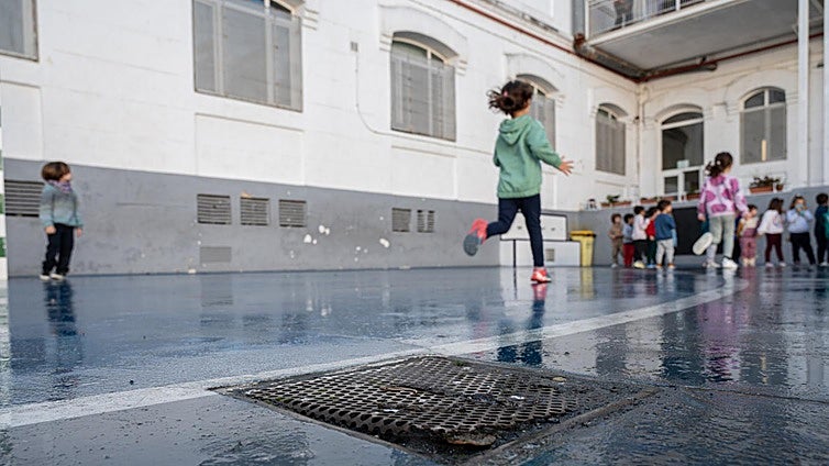 Seis colegios públicos y ocho privados de Sevilla, entre los cien mejores de España