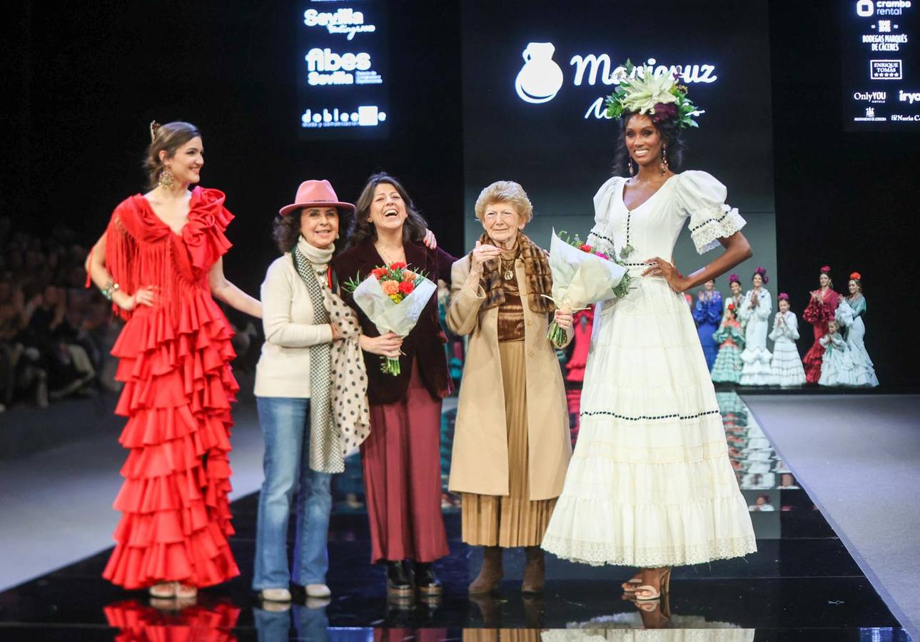 Desfile de Maricruz & Montecarlo desde 1958 en SIMOF 2025