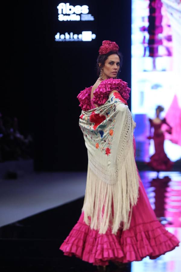 Desfile de Maricruz & Montecarlo desde 1958 en SIMOF 2025