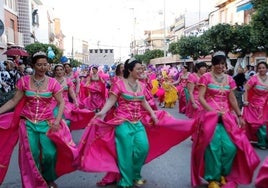 Este pueblo de Sevilla estará 72 horas de fiesta: paellas, moscatel de chipiona y camaronada