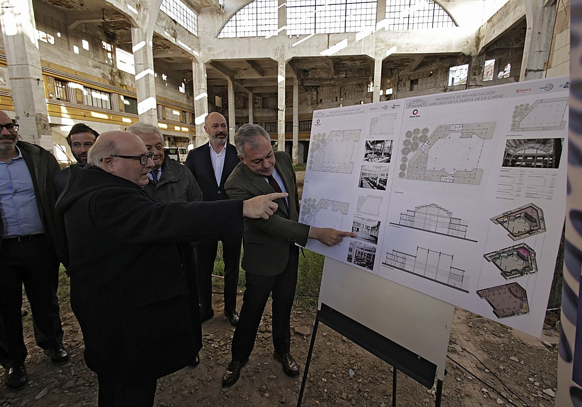 El alcalde José Luis Sanz en la presentación del nuevo proyecto para el Mercado de la Puerta de la Carne