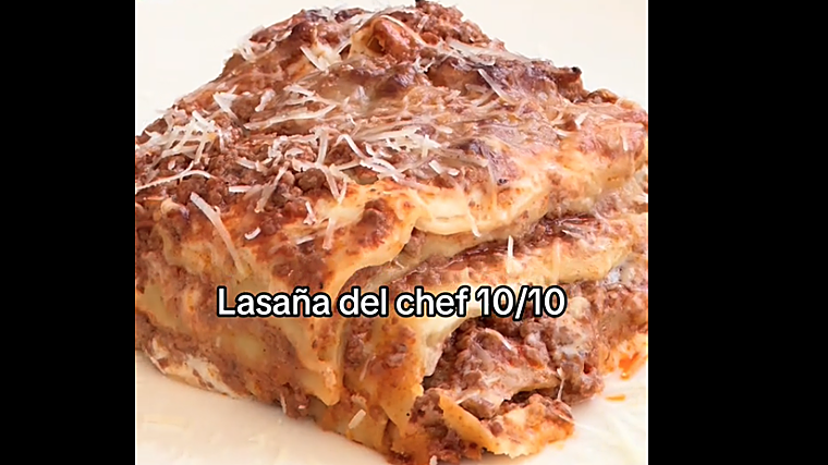 Van a un conocido restaurante italiano de Sevilla y alucinan con el calzone: «Hemos flipado con este sitio»