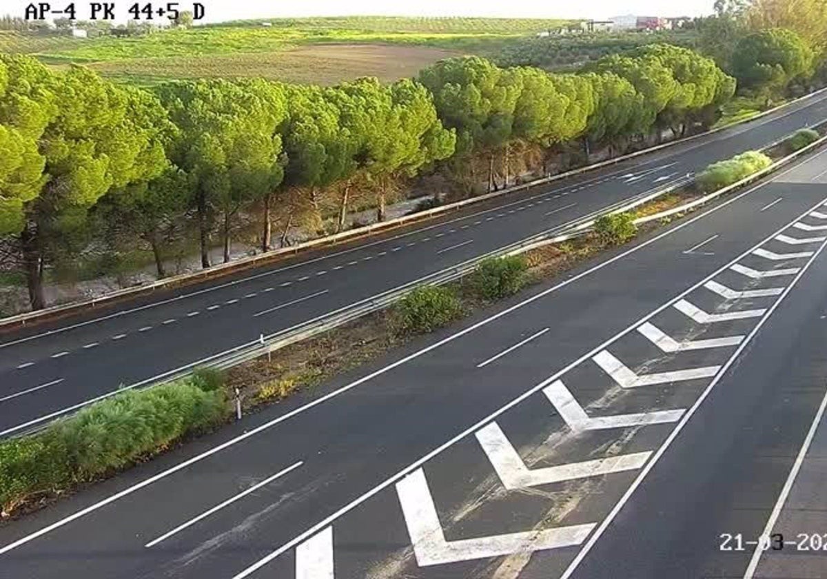 La AP-4 esta tarde, que va recuperando la normalidad tras la borrasca