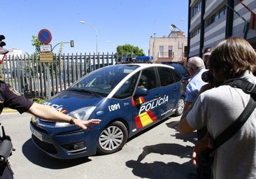 Retiran a una madre de Sevilla de su hija por una presunta agresión sexual continuada del padre a una de sus hermanas