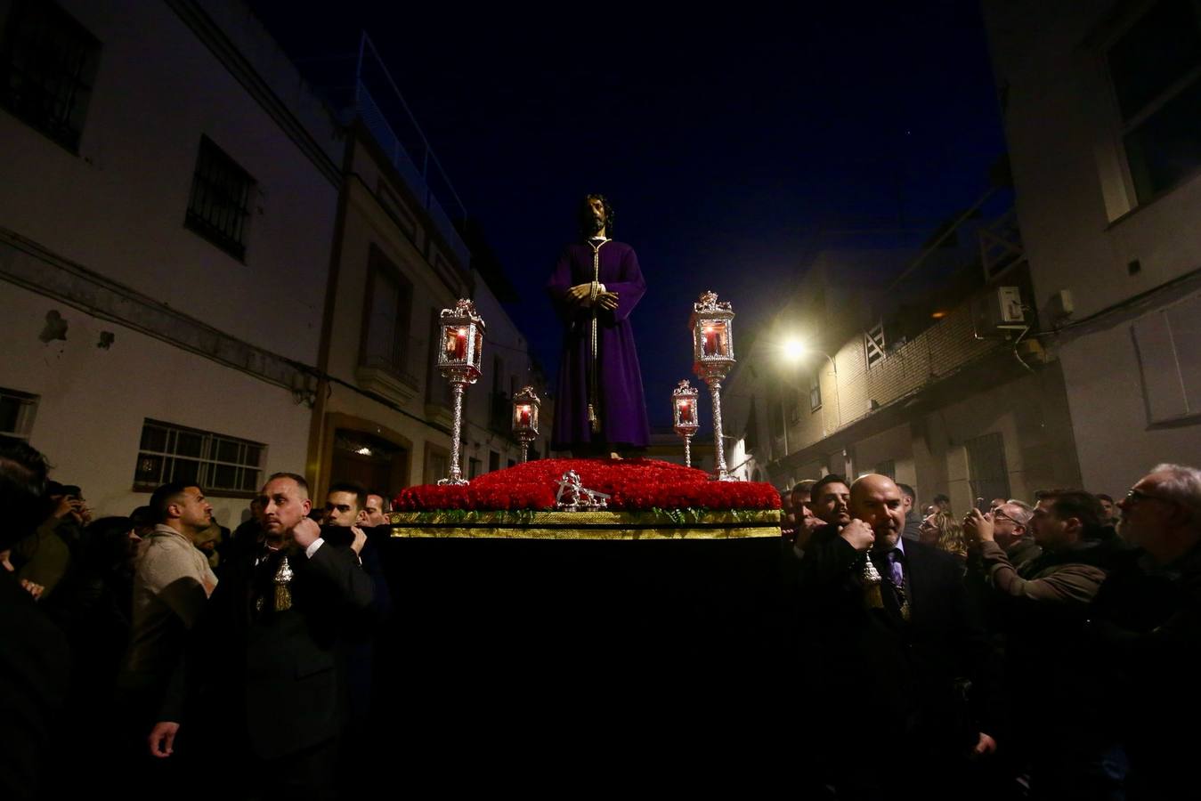 Vía crucis del Cautivo de Santa Genoveva