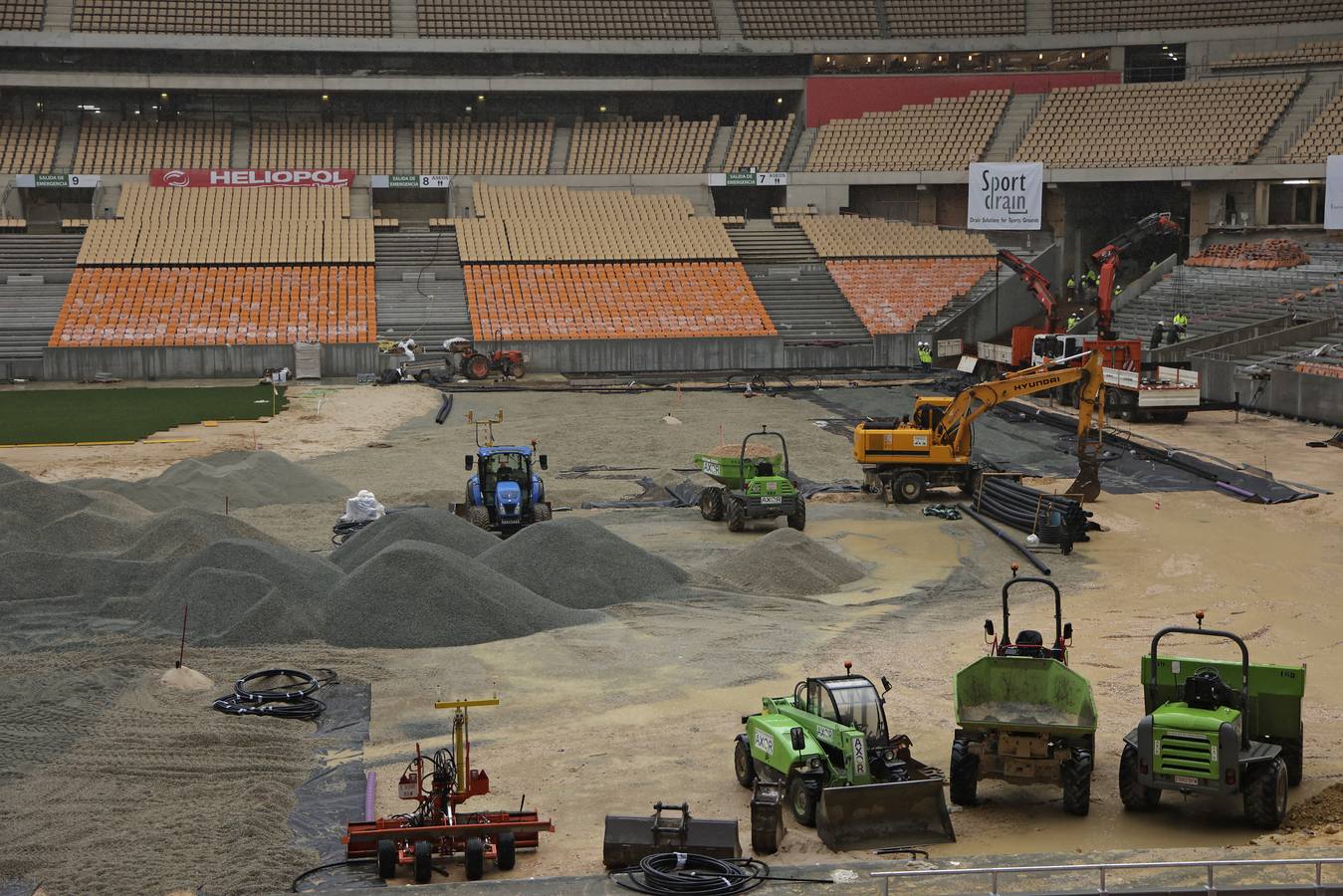 La puesta a punto del estadio de la Cartuja se acelera ante la final de la Copa del Rey del próximo 26 de abril