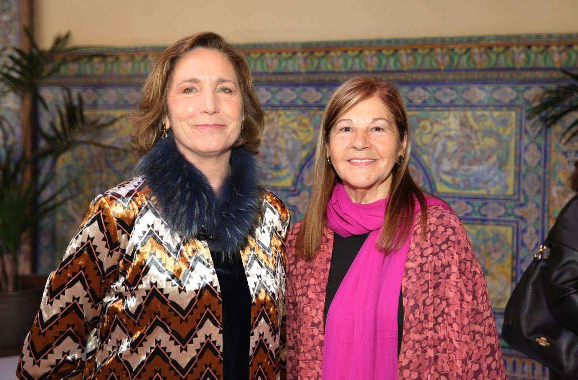 Carmen Núñez y María Teresa Álvarez