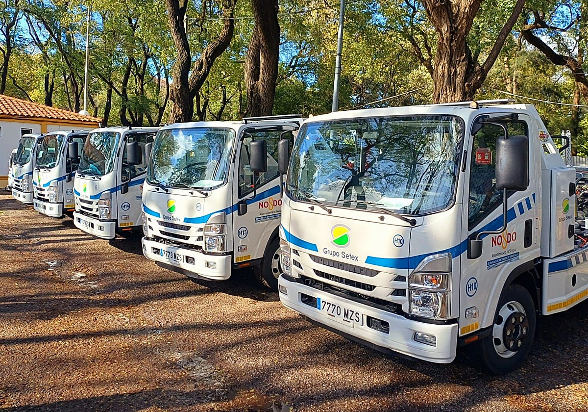 Estas son las cinco nuevas grúas que se han incorporado al servicio de Sevilla