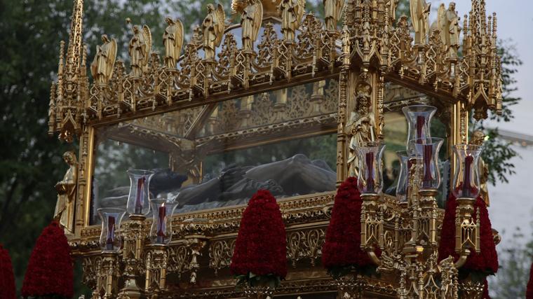 La Urna con el Santísimo Cristo Yacente