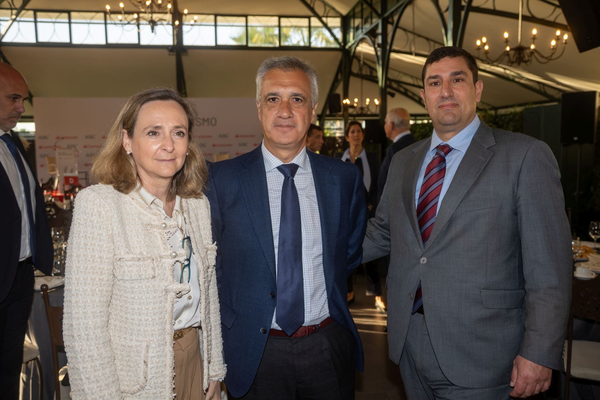 Carmen Menéndez, José Carlos Mancebo y Alberto García