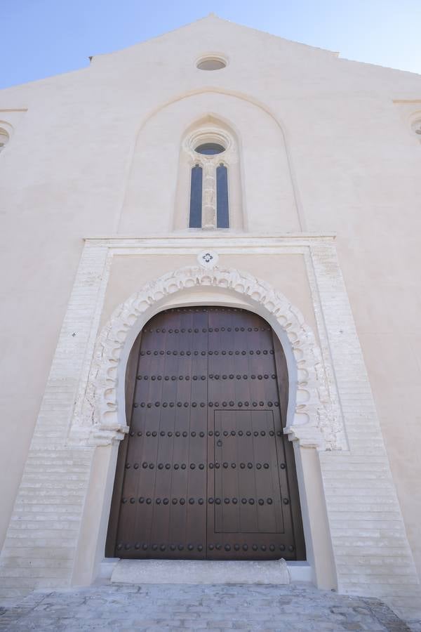 La intervención ha limpiado la iglesia de añadidos y muebles de épocas posteriores que impedían la lectura original del templo