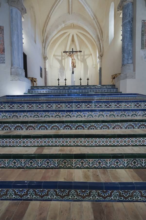 La intervención ha limpiado la iglesia de añadidos y muebles de épocas posteriores que impedían la lectura original del templo