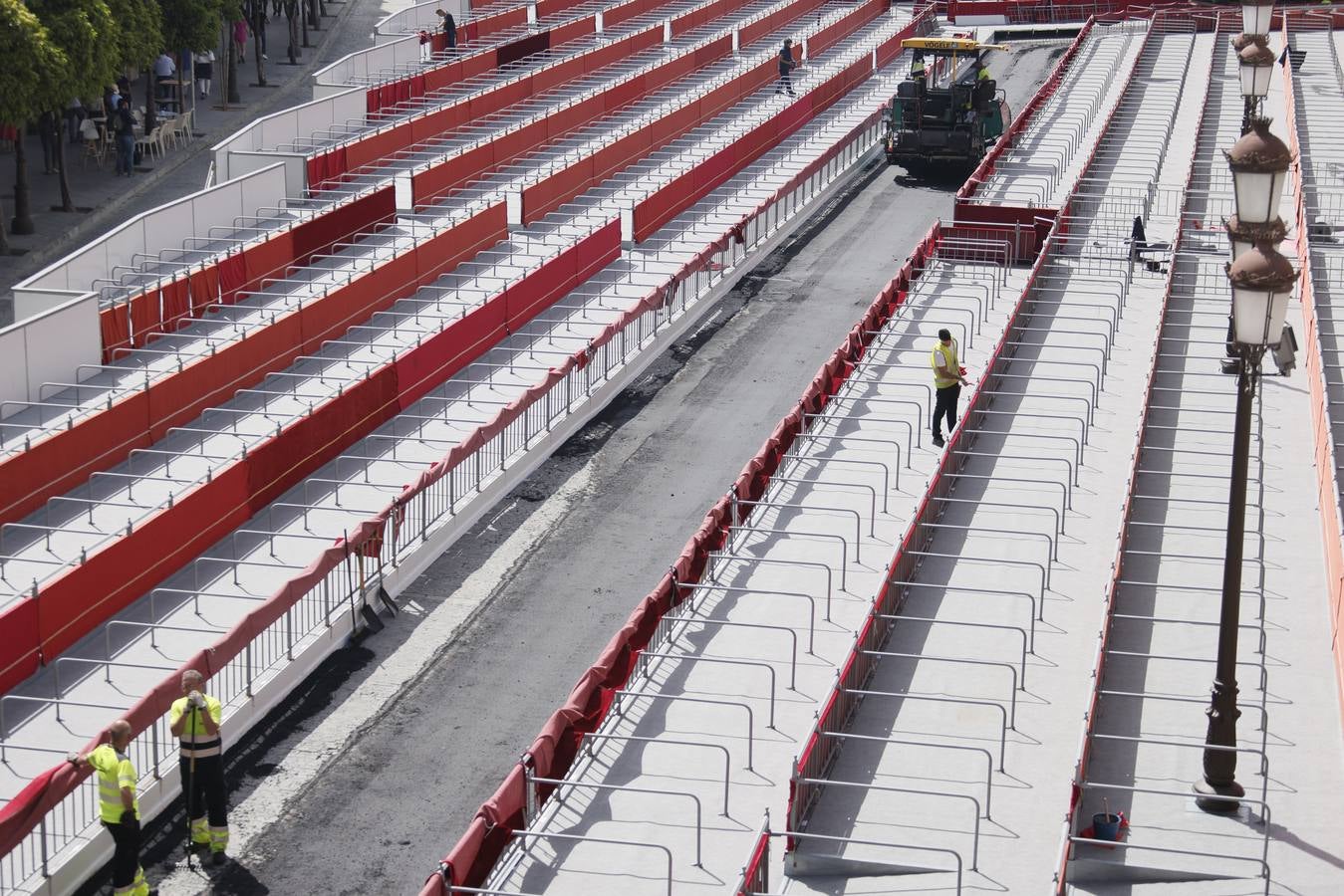 Cada rincón de Sevilla se prepara ya para la Semana Santa
