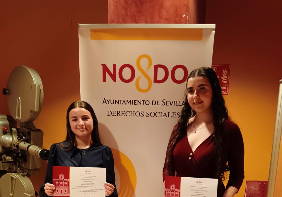 Dos alumnas del Colegio Sagrada Familia de Urgel premiadas por su Trayectoria académica y personal