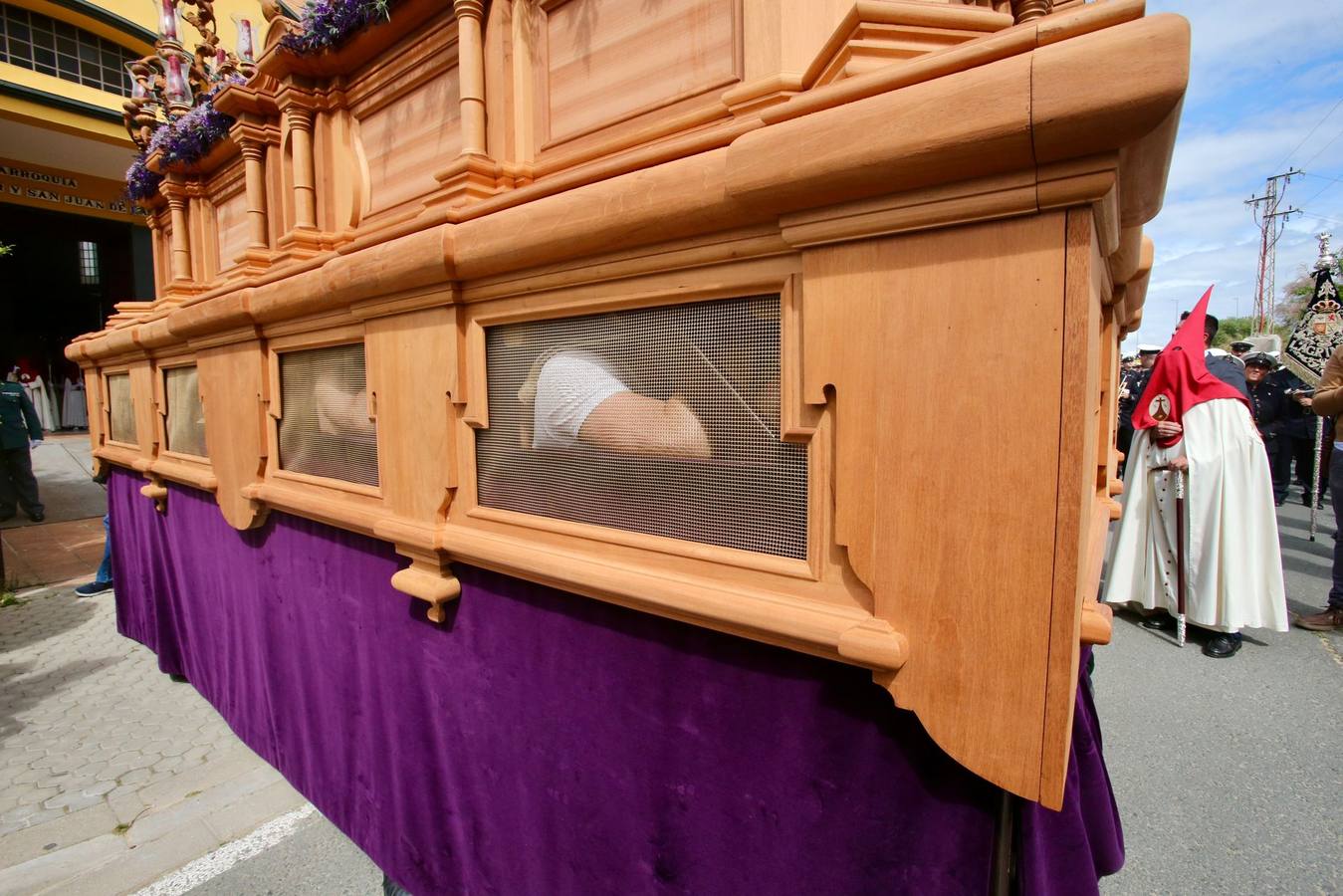 Hermandad de Padre Pío este Sábado de Pasión de la Semana Santa 2025